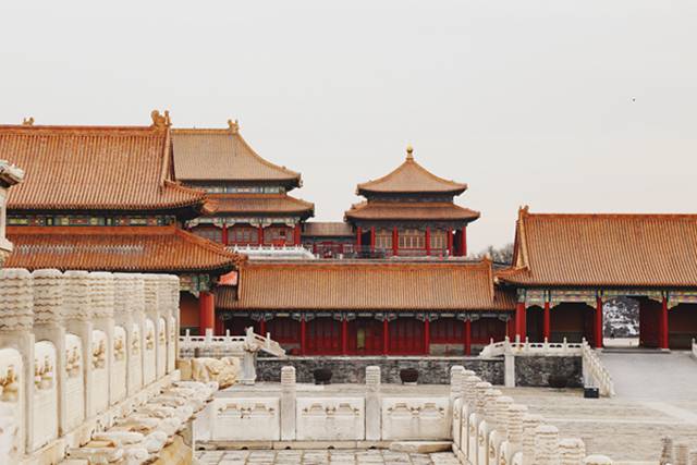 她被称为中国第一女算命师，靠的不是迷信，是眼光-第1张图片-慢点富算命网
